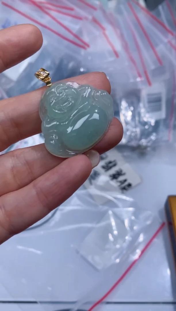 颈饰银S925镶嵌翡翠吊坠