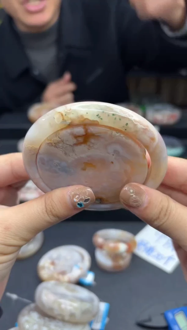 【闪购商品】石英质玉手镯未镶嵌271（64圈赠送镯心）