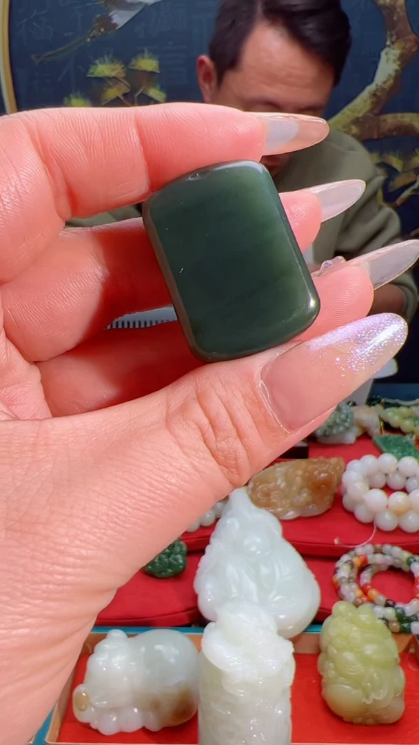 【闪购商品】和田玉吊坠未镶嵌1