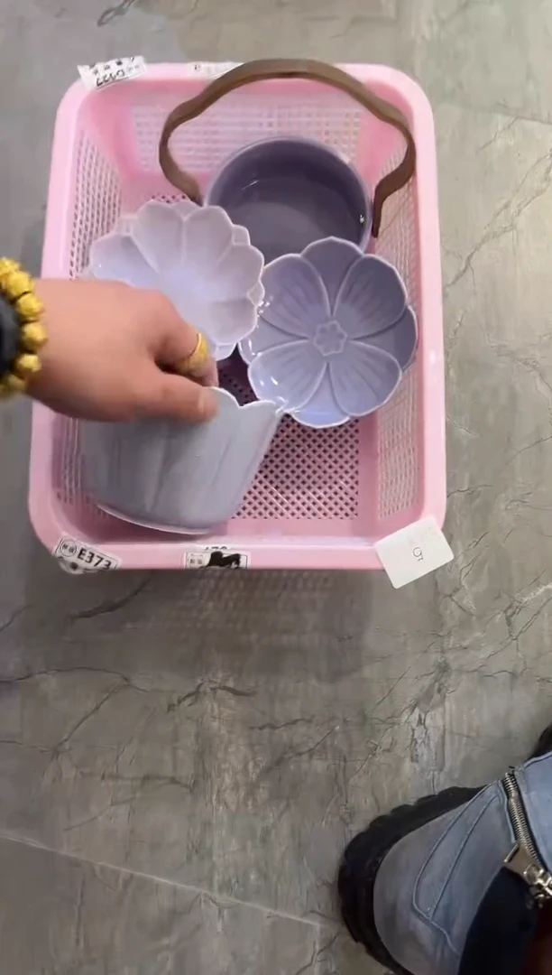 微瑕商品，介意勿拍 ②