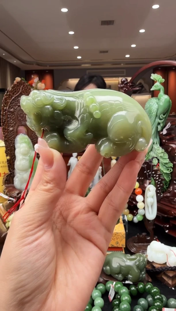 颈饰未镶嵌和田玉16szq