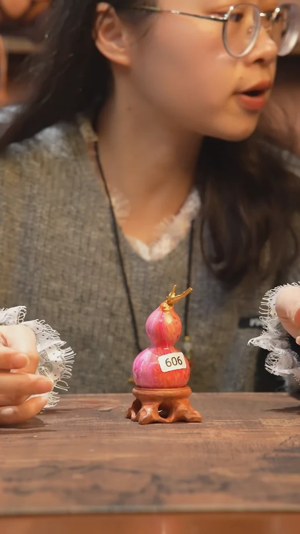 【闪购商品】606号-大漆飘漆小葫芦脖挂