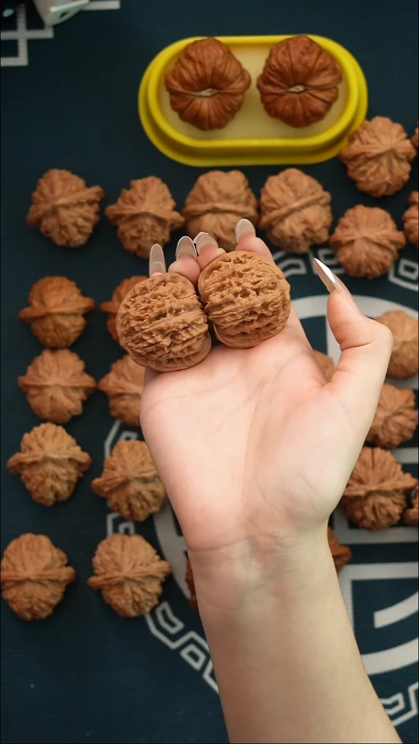 吊坠文玩核桃8*—汉高楼43全