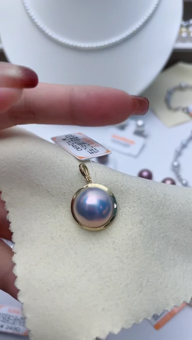 【闪购商品】拼合珍珠（马贝珠）颈饰18K金镶嵌W90