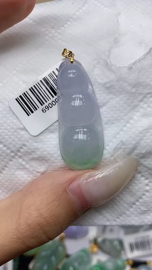 颈饰18K金镶嵌翡翠11111111111