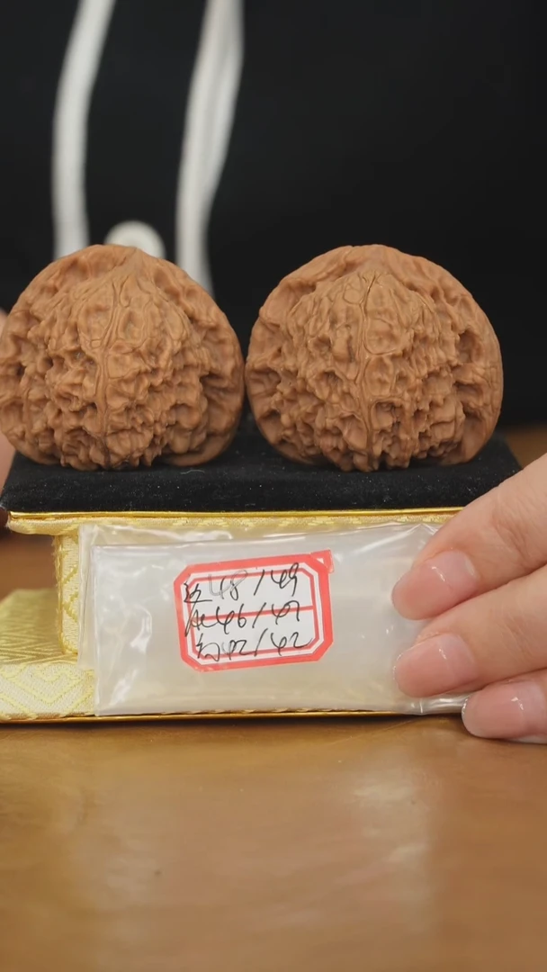 把件文玩核桃赵喜满南将石