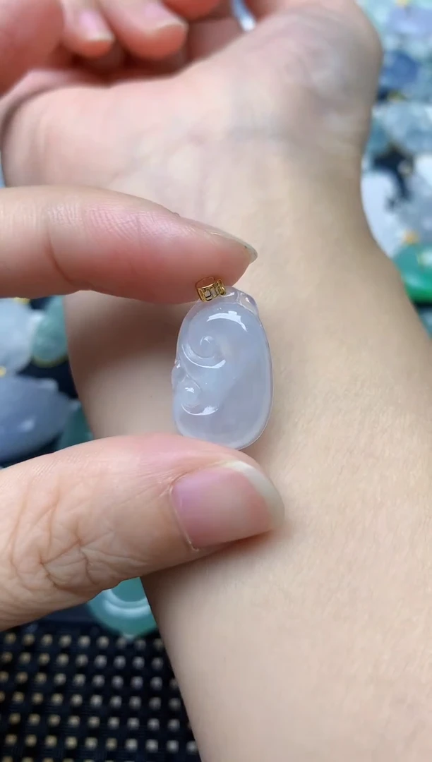颈饰18K金镶嵌翡翠天然缅甸A货翡翠