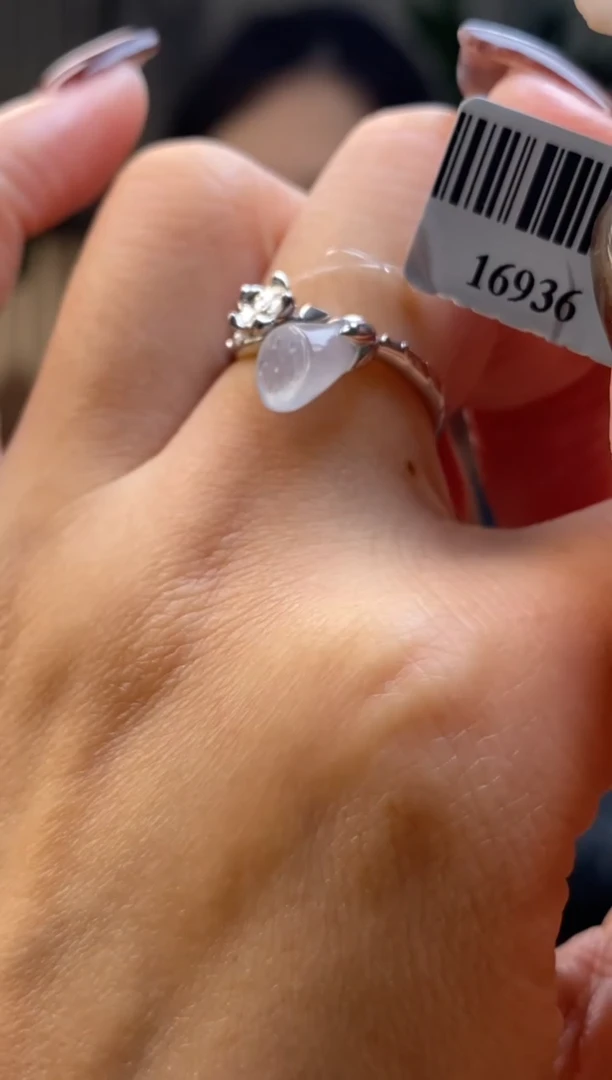 颈饰银S925镶嵌翡翠净货16936