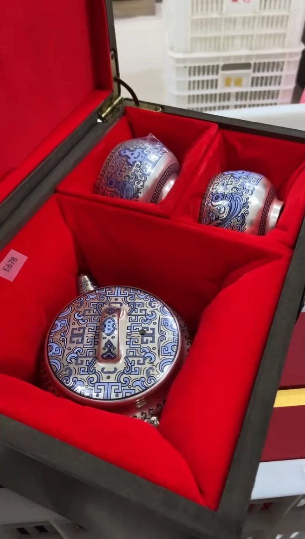 杯无运费险有瑕疵的摄影的产品有使用过的痕迹有点脏介意勿拍