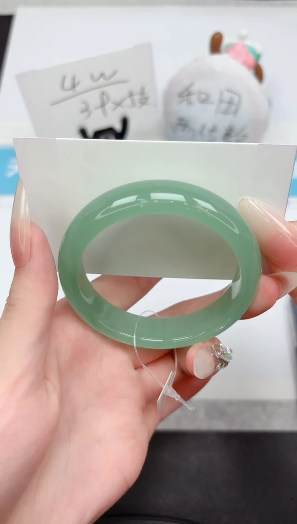 石英质玉手镯未镶嵌P126-55.5