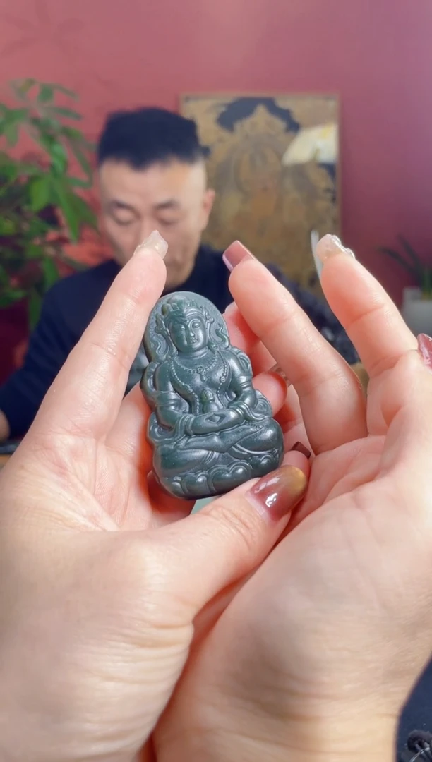 未镶嵌和田玉把件观音