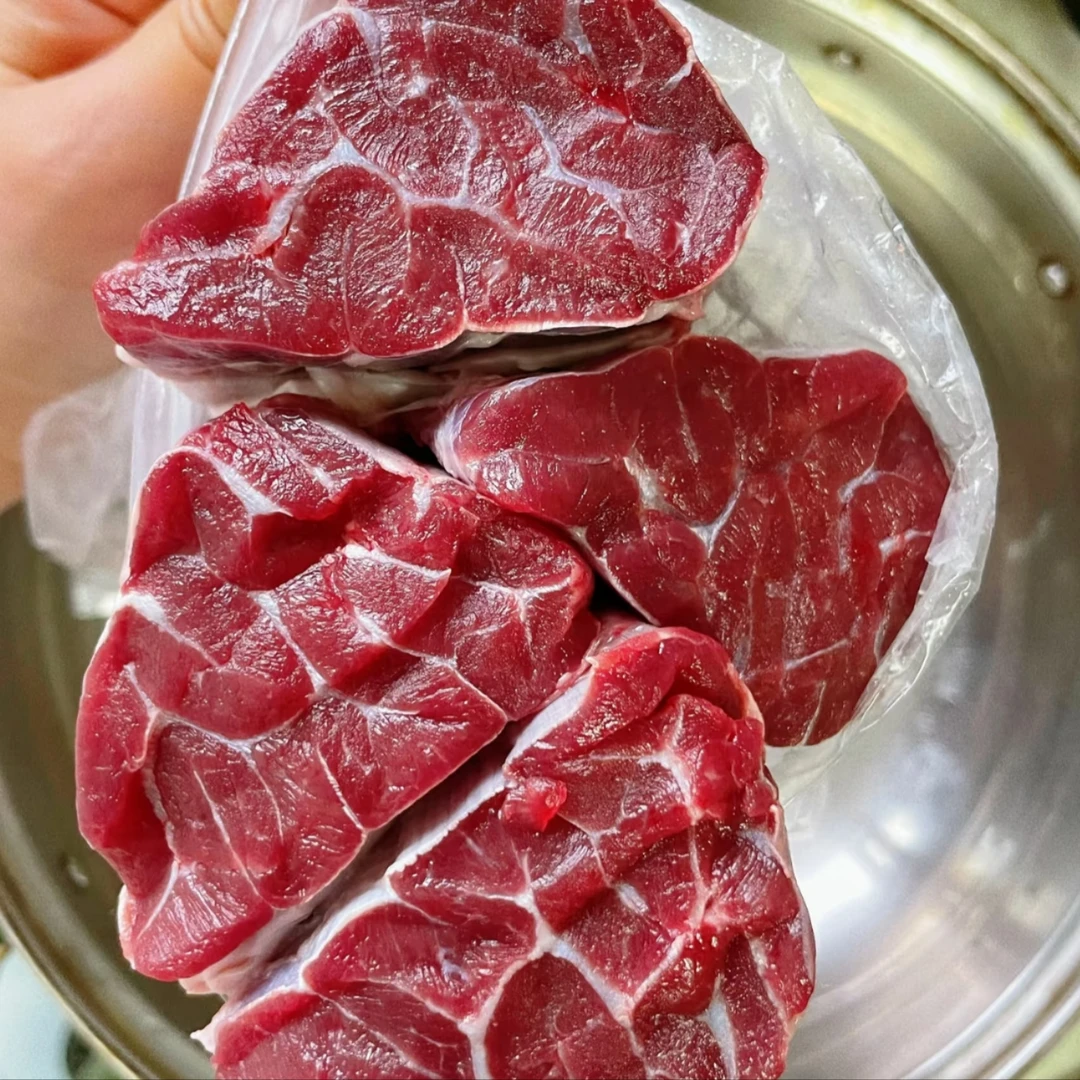 牛腱子 呼伦贝尔踩死散养新鲜牛肉 牛腱子