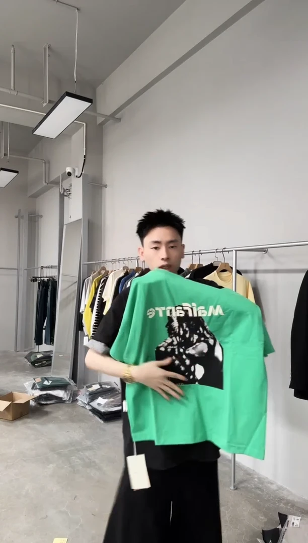 1130短袖都现货现发哦L