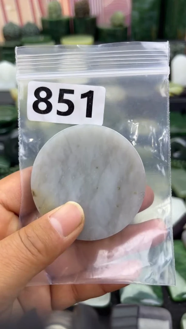 未镶嵌和田玉珠宝半成品镯芯
