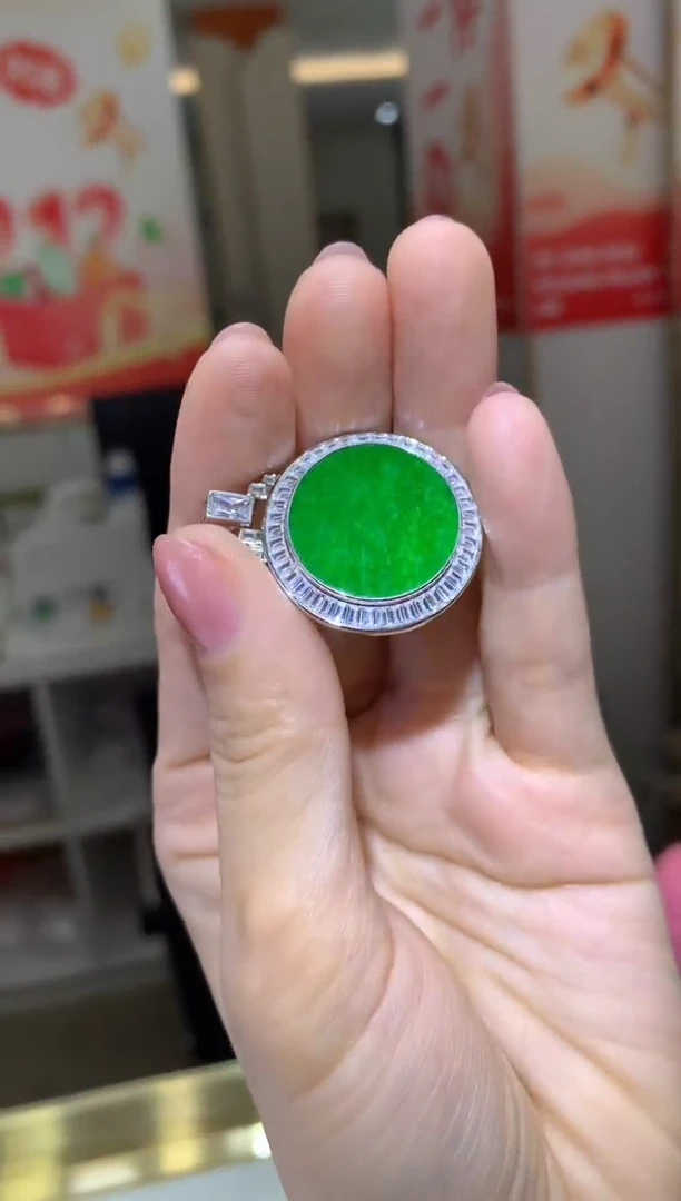 颈饰银S925镶嵌翡翠 |不退不换