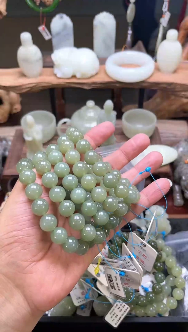 【闪购商品】和田玉手串未镶嵌卡12青海湖水绿圆珠 多样性发一