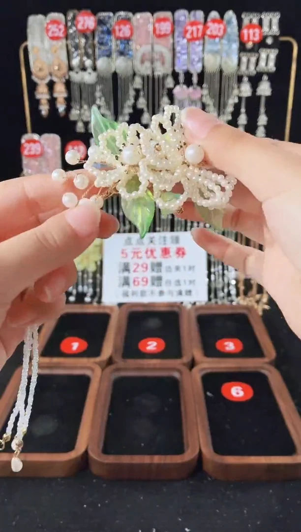 仿水晶铁合金35原创发夹1个