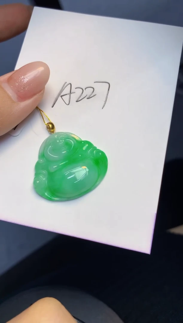 颈饰18K金镶嵌翡翠天然A货缅甸翡翠百元以上9元证书费自理