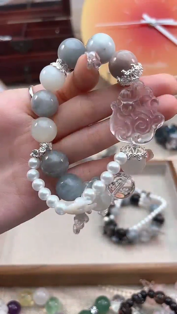 【闪购商品】水晶手链未镶嵌多样性发货发其一颜色微差