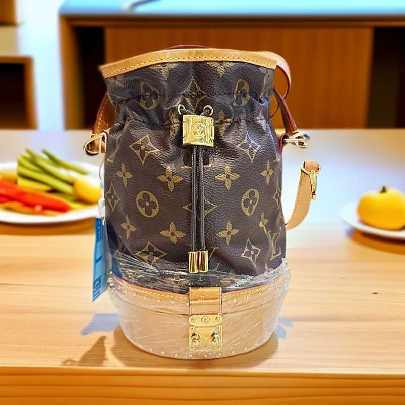 95新 LouisVuitton/路易威登 老花秀款抽绳水桶1214 6880