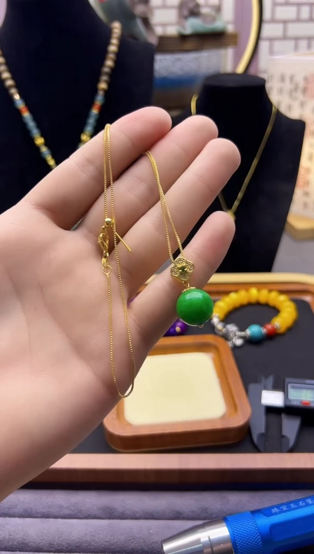 翡翠14K金镶嵌吊坠(赠链)D104