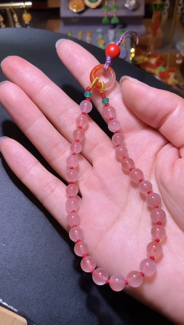 颈饰合金南红玛瑙美***～南红挂件