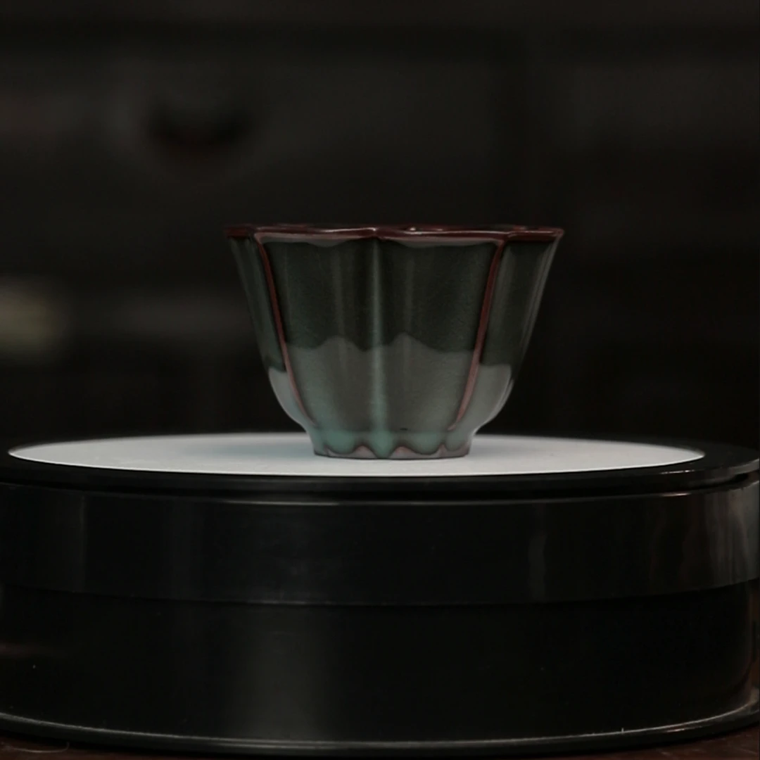 12.8/N00064/汝窑花口主人杯