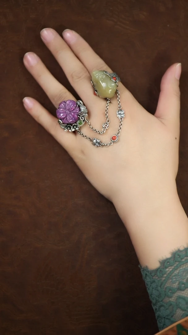 未镶嵌戒指红宝石闪购 连体貔貅