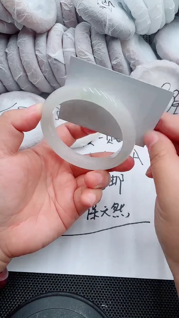 未镶嵌手镯石英质玉114-60-61