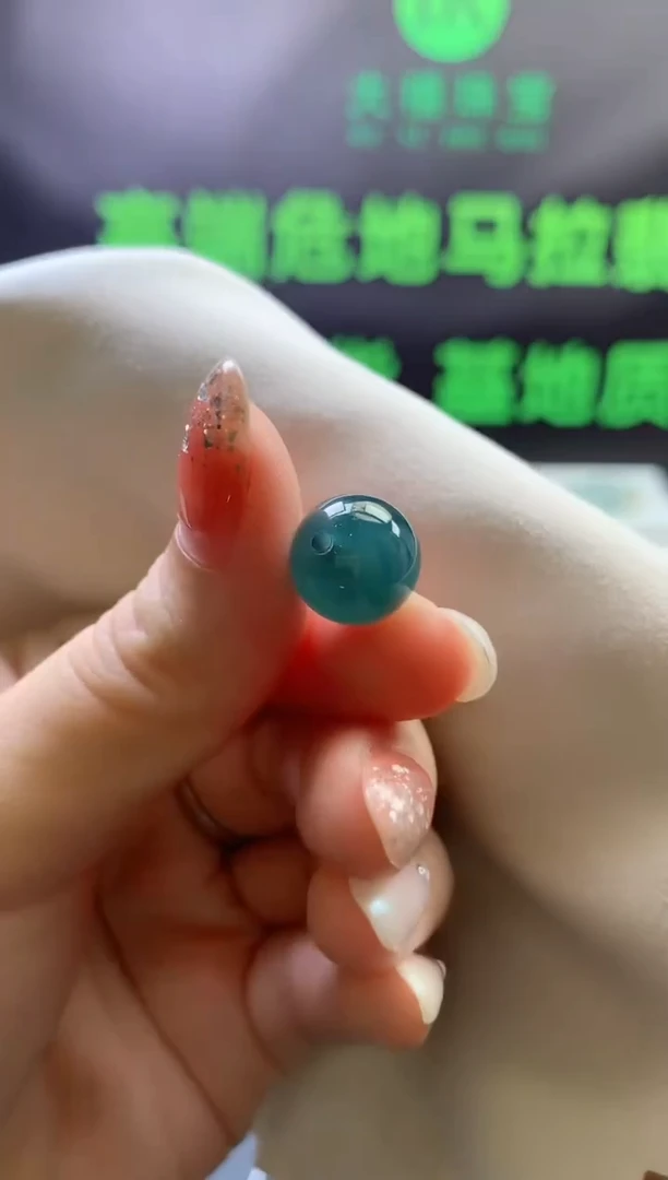 翡翠未镶嵌颈饰0650691228