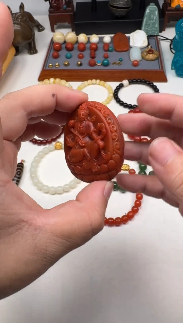 未镶嵌南红玛瑙把件大*南红玛瑙