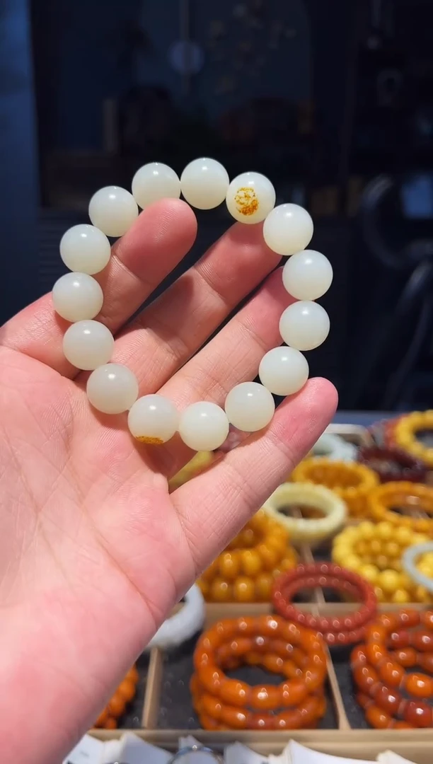 未镶嵌手串和田玉圆珠14+