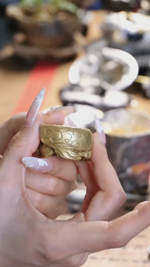 【闪购商品】黄铜龙鱼盖置设计