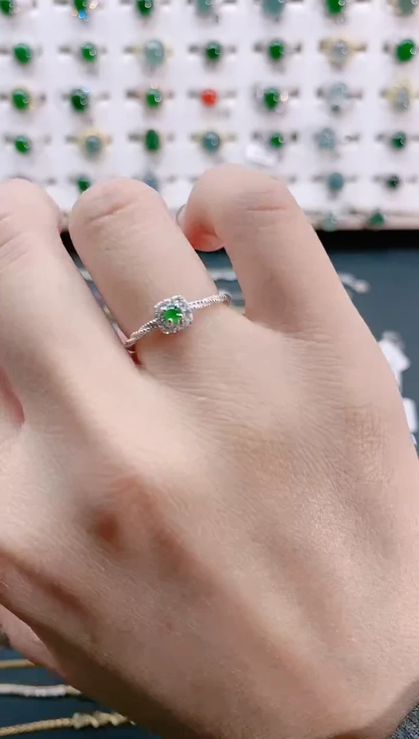 【闪购商品】翡翠戒指银S925镶嵌天然翡翠