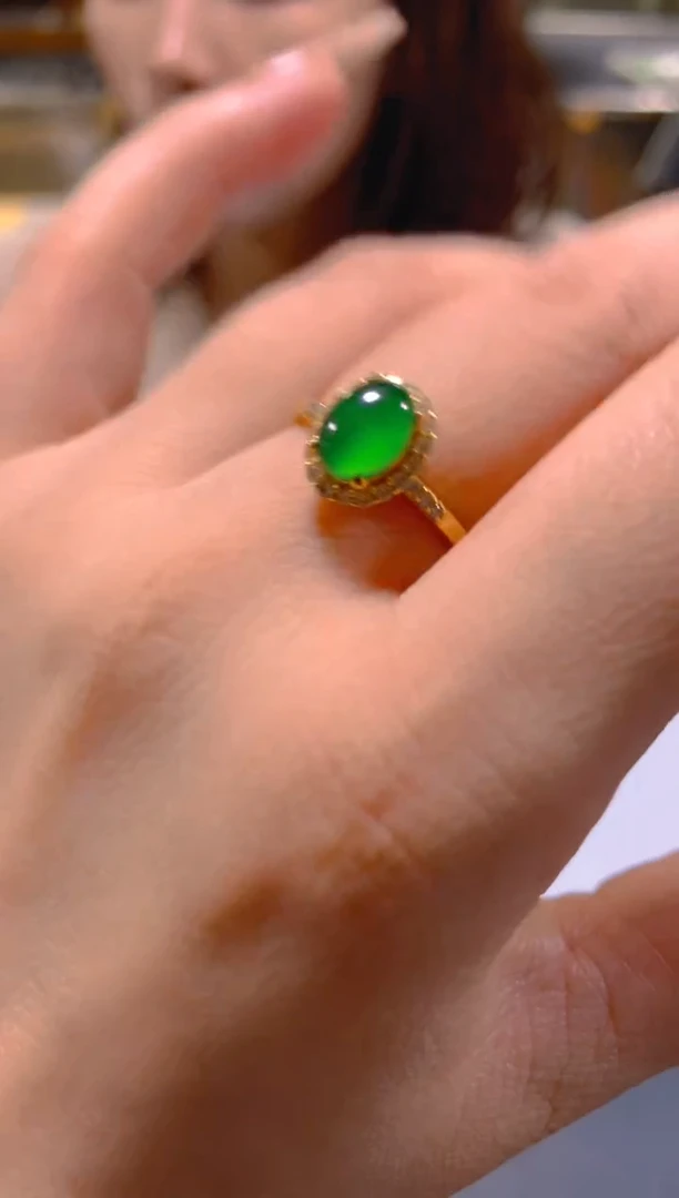 未镶嵌戒指翡翠多样性发一