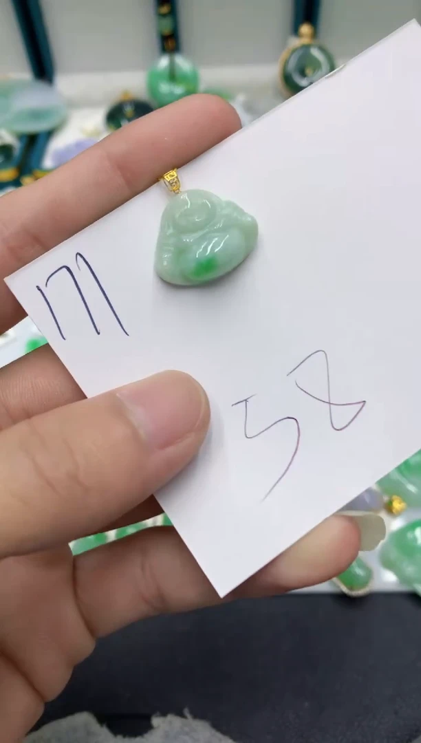 【闪购商品】翡翠颈饰18K金镶嵌翡翠