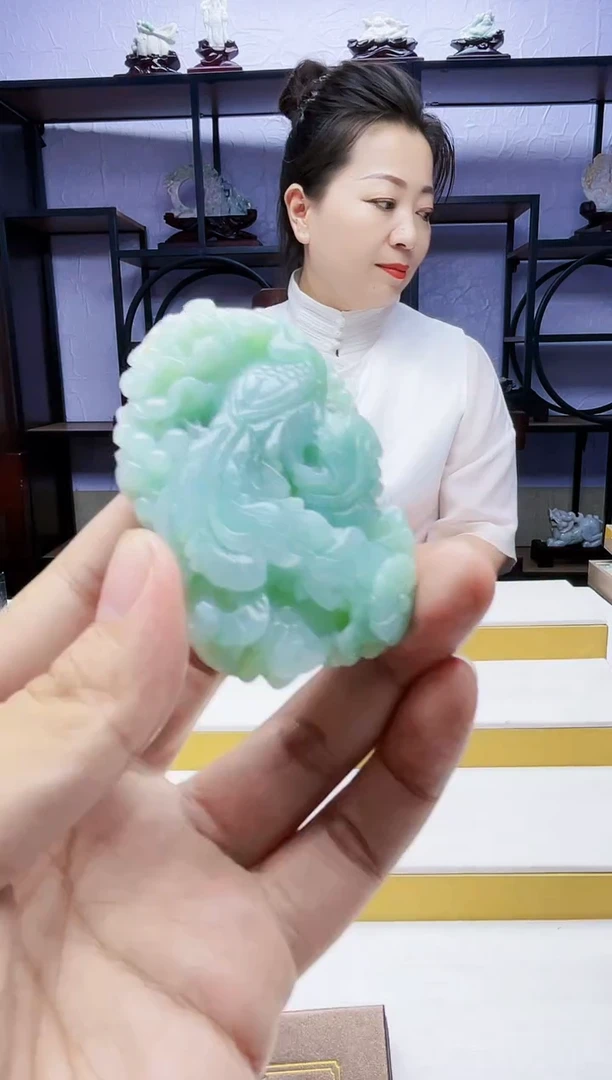 定制翡翠未镶嵌毛货06130061