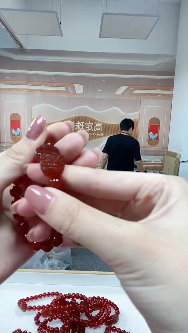 未镶嵌手链玛瑙/玉髓貔貅玛瑙手串