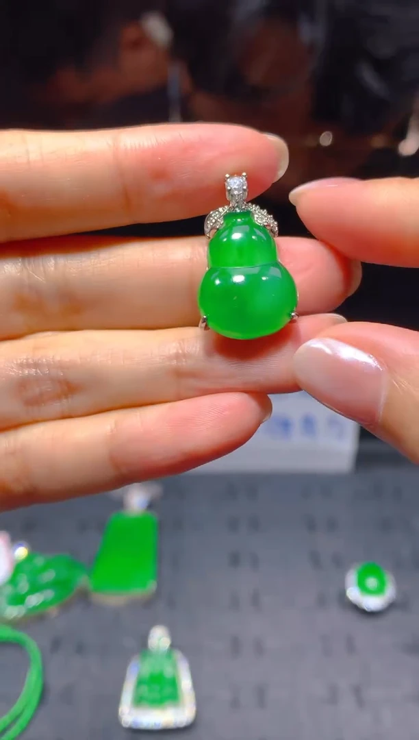 未镶嵌定制翡翠60多样性发货（发其一）