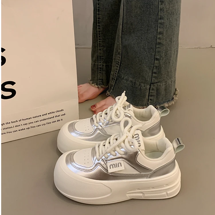 爆款大头百搭小白鞋女春秋厚底板鞋2025新款松糕鞋增高休闲运动鞋