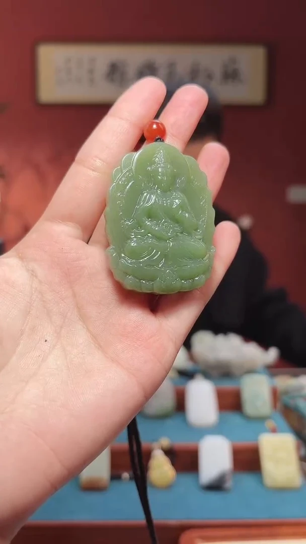 吊坠(不含链)未镶嵌和田玉40