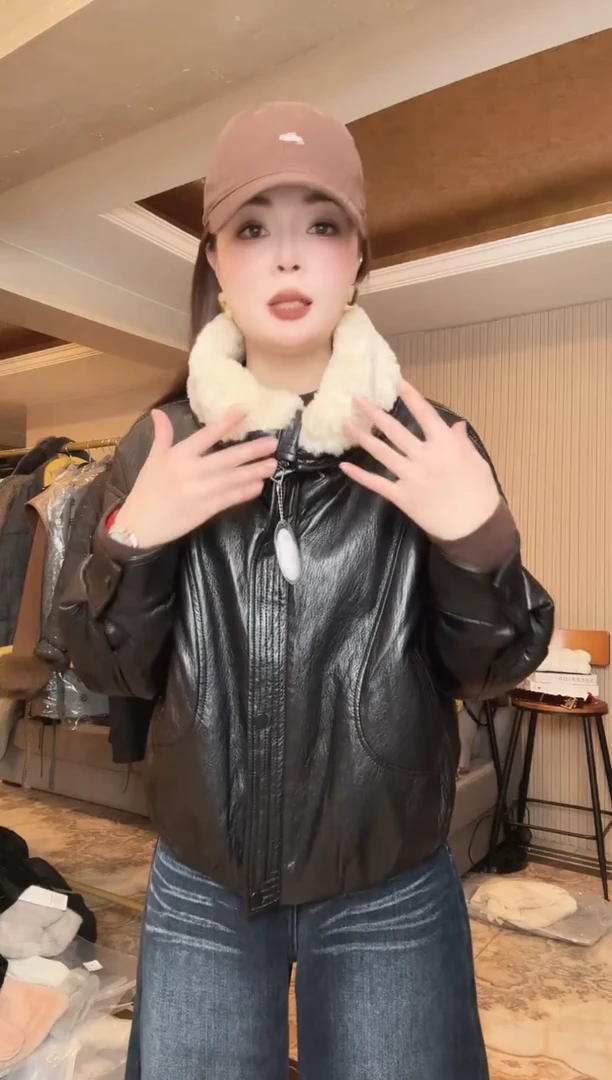 皮毛一体PU外套M