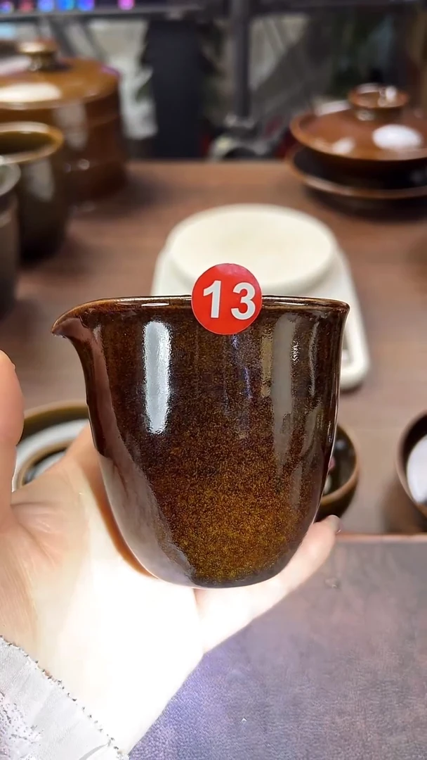 鳝鱼黄色的公道杯220cc