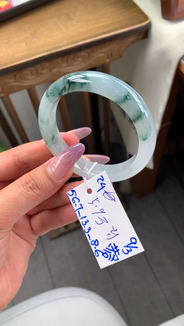 【闪购商品】翡翠手镯未镶嵌玉手镯