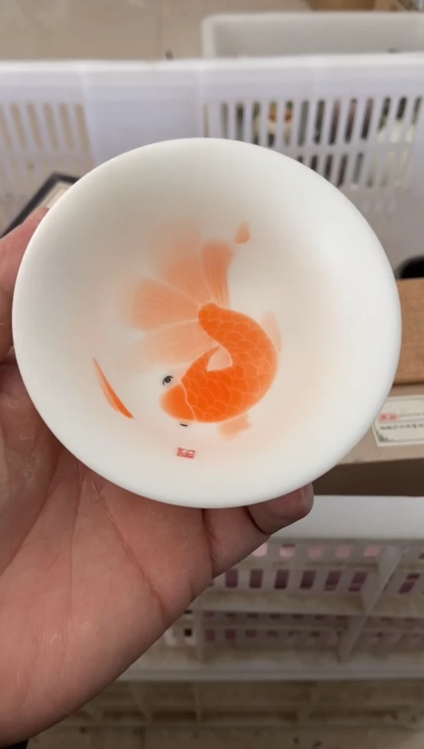 杯无运费险有瑕疵的摄影的产品有使用过的痕迹有点脏介意勿拍