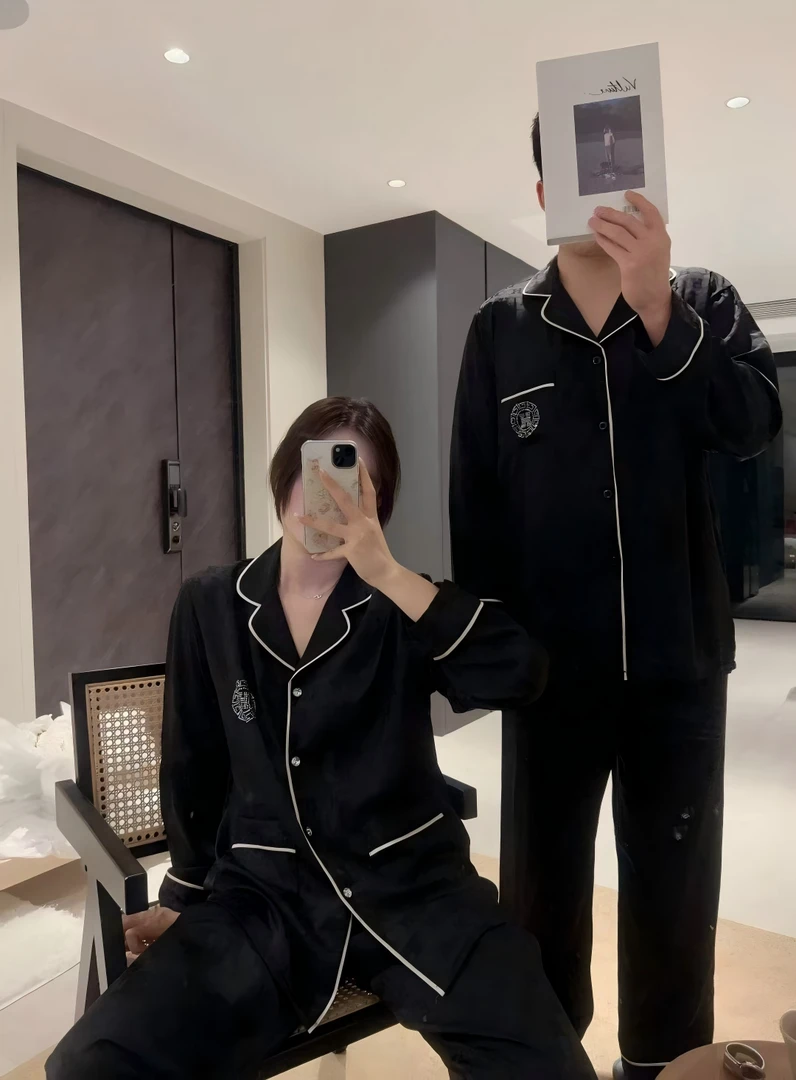 【秀秀家】夏季上新《黑白情侣》丝质高定睡衣家居服套装