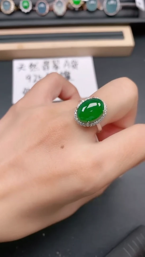 银S925镶嵌戒指翡翠111