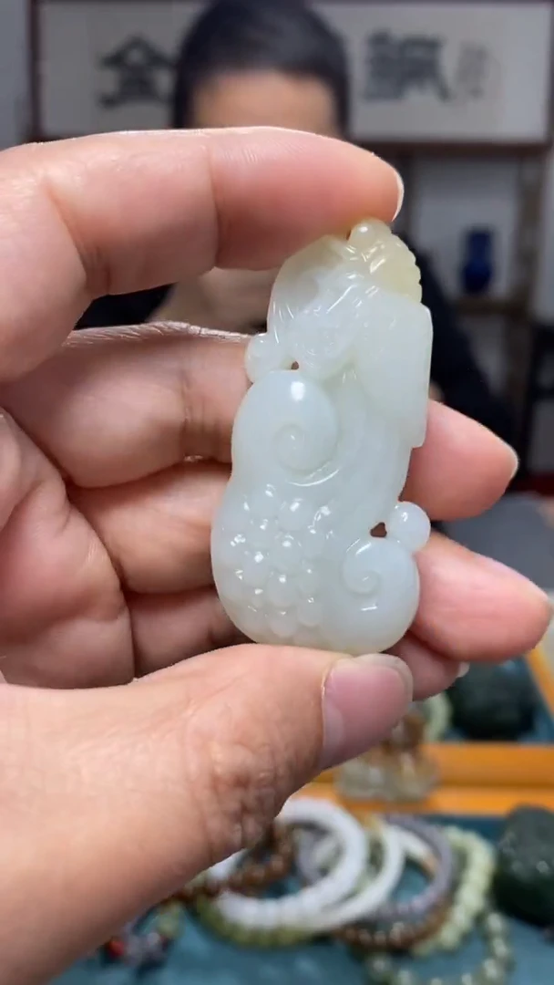 颈饰未镶嵌和田玉50