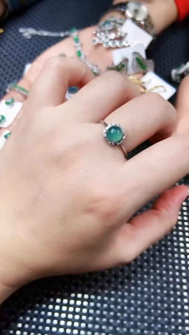 【闪购商品】翡翠戒指未镶嵌111111111