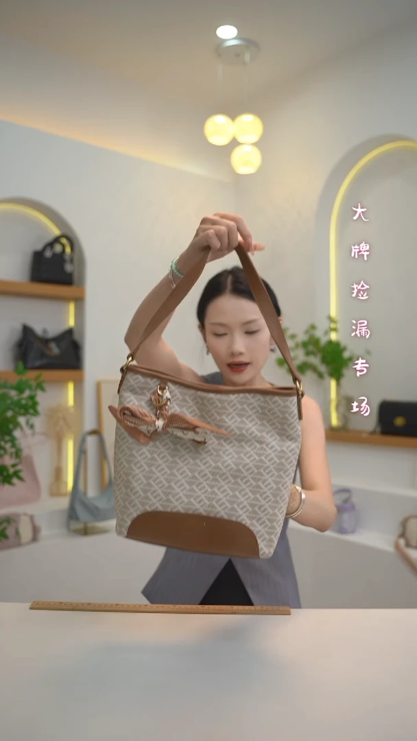 绵羊皮（革）8.10单肩斜挎包包